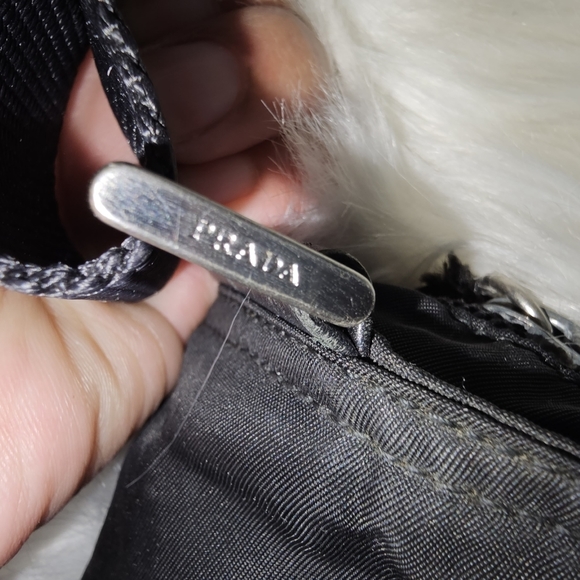 PRADA Vintage Black Tessuto Messenger Cross BodyBag - Picture 5 of 11
